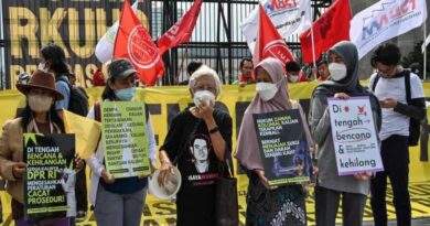 El Parlamento de Indonesia aprueba una ley que prohíbe el sexo fuera del matrimonio
