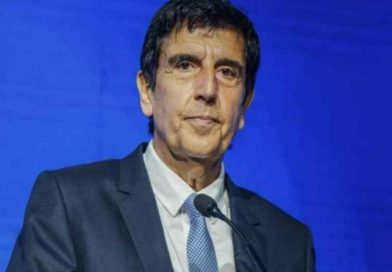 Melconian le respondió a Caputo por sus críticas hacia la devaluación: “Basta de decir esas mentiras”