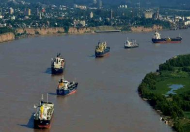 Hidrovía: prorrogan la bonificación del peaje hasta el traspaso definitivo al nuevo concesionario