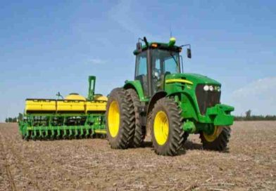 El secretario de Agricultura pidió apoyo al campo o “van a venir los otros”