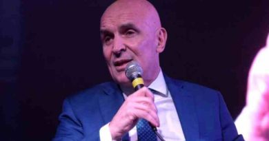 “El Pequeño J y Espert” 