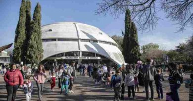El lado oscuro de la Luna: se presenta un show inmersivo tributo a Pink Floyd en el CAM
