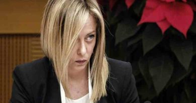 Italia le suelta la mano a Israel: Giorgia Meloni suspendió el acuerdo estratégico de defensa