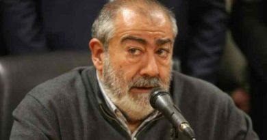 Daer adelantó que rechazarán la reforma laboral si es para “retroceder” en los derechos adquiridos Daer adelantó que rechazarán la reforma laboral si es para “retroceder” en los derechos adquiridos