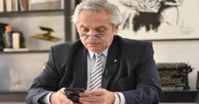 Alberto Fernández estuvo en Comodoro Py por la causa por violencia de género