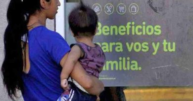 Todas las variables para abajo: la asignación por hijo de los trabajadores registrados perdió casi la mitad de su valor en una década