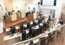 Charla sobre democracia este viernes 30 de octubre en el Concejo Municipal con destacados exponentes