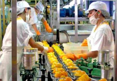 Gremio de alimentación denuncia suspensiones y despidos masivos