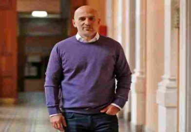 Yacobitti cruzó al vocero presidencial por el porcentaje de alumnos extranjeros y aportó datos oficiales