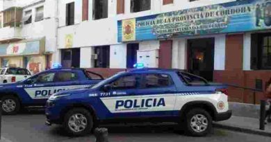 Córdoba: Un adolescente de 16 años fue detenido por asesinar a puñaladas a un hombre