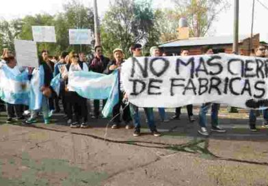 Una empresa argentina líder en su rubro bajó la persiana tras medio siglo y sus trabajadores quedaron en la calle