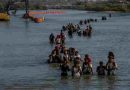 Dos muertos al hundirse barco de migrantes frente a una isla griega