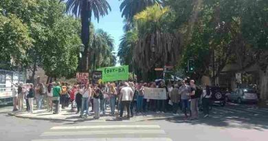 Sectores de Discapacidad movilizaron este miércoles para decir basta a la política brutal del gobierno nacional hacia el sector