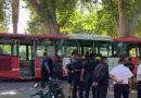 Mendoza: Un colectivo chocó contra un árbol y falleció el chofer en la capital de la provincia