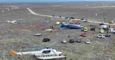 Se estrelló un avión de pasajeros de Azerbaijan Airlines en Kazajistán