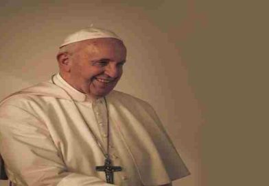 El Vaticano anuncia la publicación de “El Diario personal del Papa Francisco”, un libro del cardenal Fernández