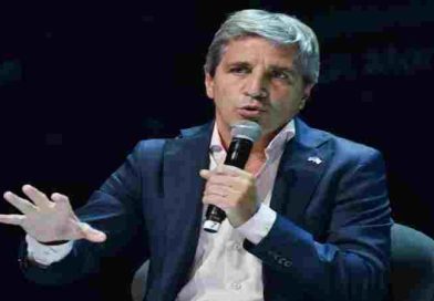 El duro mensaje de Caputo a los empresarios: “Tienen que cambiar el chip, este es un sistema opuesto”