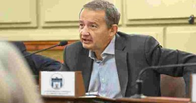 Del Frade promueve una “ley que regule la actividad de la venta ambulante en toda la provincia”