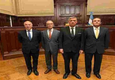 El Gobierno llevó a la Corte Suprema la reforma laboral con un “per saltum” para frenar su suspensión