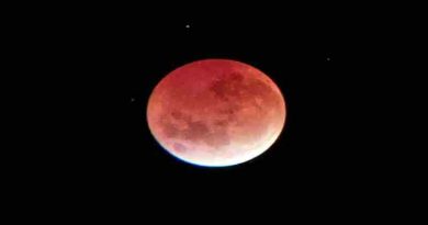 Luna roja de Rosario: La ciudad fue testigo de un eclipse total que se vió en todo el país