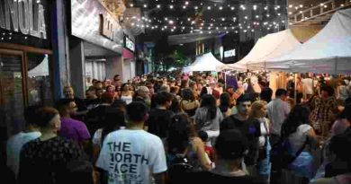 Rosario tuvo su primera “Noche de las Peatonales” del año con una concurrencia masiva