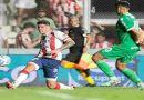 Unión derrotó a Banfield sobre el final y empezó a salir del fondo de la tabla