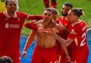 Liverpool venció al Leicester y acaricia la Premier League