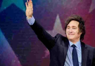 Javier Milei llegó a Perú donde participará de la asunción de Keiko Fujimori