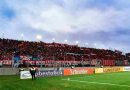 Fuertes Incidentes entre hinchas de Newell´s y la Policía previo al partido por Copa Argentina