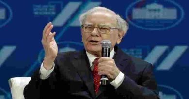 A los 96 años, Warren Buffett deja la presidencia de Berkshire Hathaway