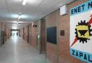 Neuquén: Golpeó a dos docentes porque le retuvieron el vapeador a su hijo y suspendieron las clases en Zapala
