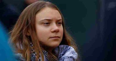 Greta Thunberg se suma a las protestas estudiantiles en Francia