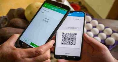 Un fallo inédito en Santa Fe frena a una billetera virtual y protege a una jubilada de una estafa