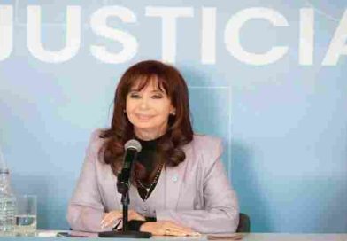 Ordenan que Cristina Kirchner vuelva a cobrar una pensión millonaria y el Gobierno apelará