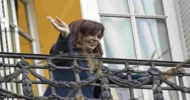 “El tomate peronista”: La historia que compartió Cristina Kirchner para criticar las “anteojeras ideológicas”