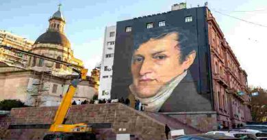 Quedó formalmente habilitado el nuevo mural de Belgrano de cara al Pasaje Juramento