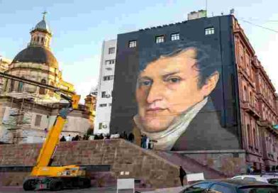 Quedó formalmente habilitado el nuevo mural de Belgrano de cara al Pasaje Juramento