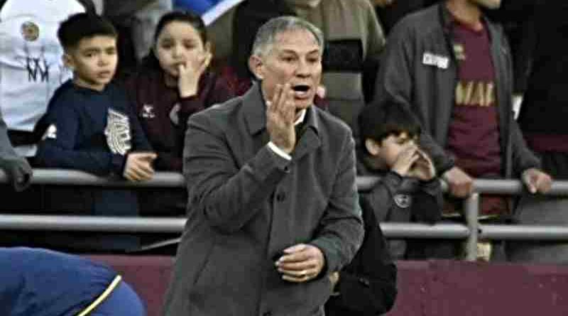 Ariel Holan valoró la victoria ante Lanús: “Hicimos un muy buen partido con la pelota” 