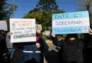 Abrazo al INTI: Trabajadores, científicos y organizaciones políticas en contra del decreto de Sturzenegger