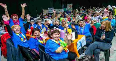 En un encuentro multitudinario, adultas y adultos mayores de toda la ciudad celebraron el “Día de la Amistad”