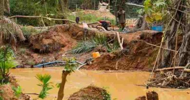 Ghana: El derrumbe de un pozo minero deja un saldo de 4 muertos y 20 personas atrapadas