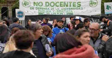 Este lunes facultades y escuelas de la UNR cerradas por paro de trabajadores No Docentes