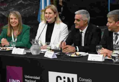 Scaglia con rectores de todo el país: “Nuestro gobierno defiende la universidad pública”