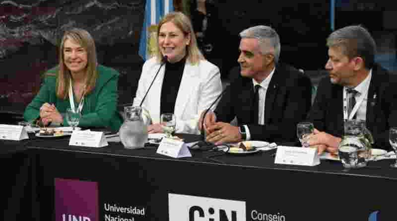 Scaglia con rectores de todo el país: “Nuestro gobierno defiende la universidad pública”
