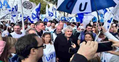 UDA participó de la movilización por el femicidio de la docente Nancy Godoy