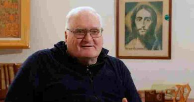 “Es un genocidio”, así definió el sacerdote Carlos Moia  al actual momento que atraviesan los jubilados