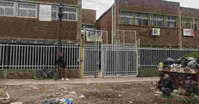 En zona norte murió un obrero al caer de una escalera cuando pintaba aulas de una escuela