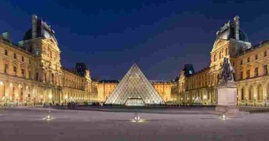 Francia: Robo de película en el Louvre, un increíble atraco de 7 minutos que paralizó al mundo y vació una sala histórica