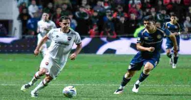 Otro papelón en la Paternal: Newells fue la triste caricatura de un equipo, con un técnico cuyo ciclo, se terminó hace rato