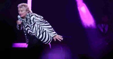 Rod Stewart en el Movistar Arena, medio siglo de hits en una noche inolvidable